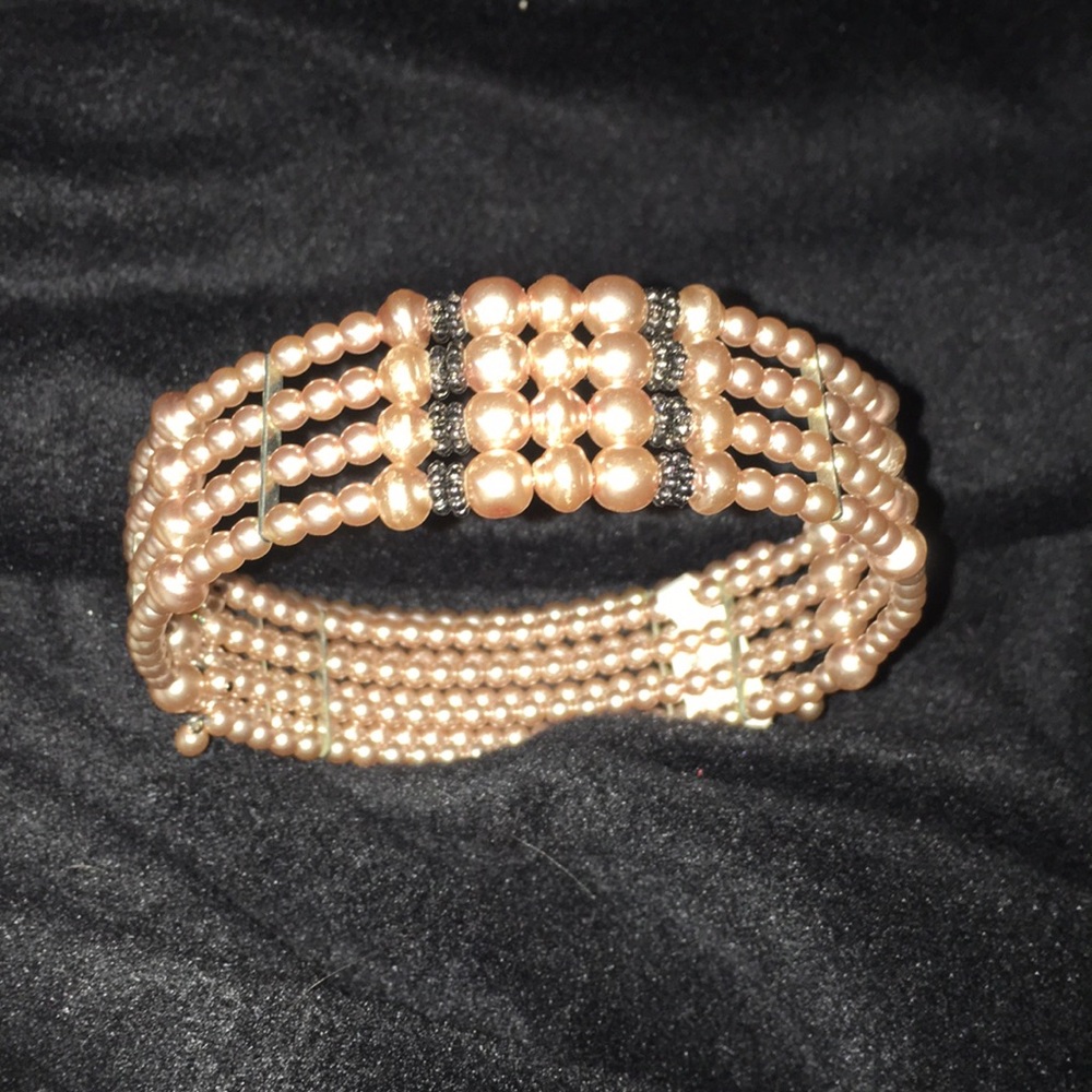 Pearl Adjustable choker necklace